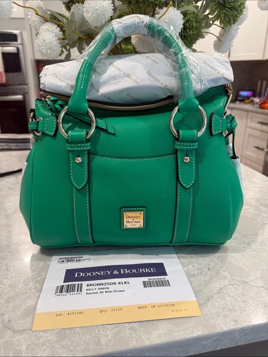 Dooney & Bourke Handbags - Dooney and Bourke kelly GreenSorrento satchel 30 with pocket